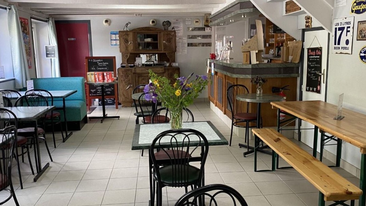 Photo of Others in Guegon