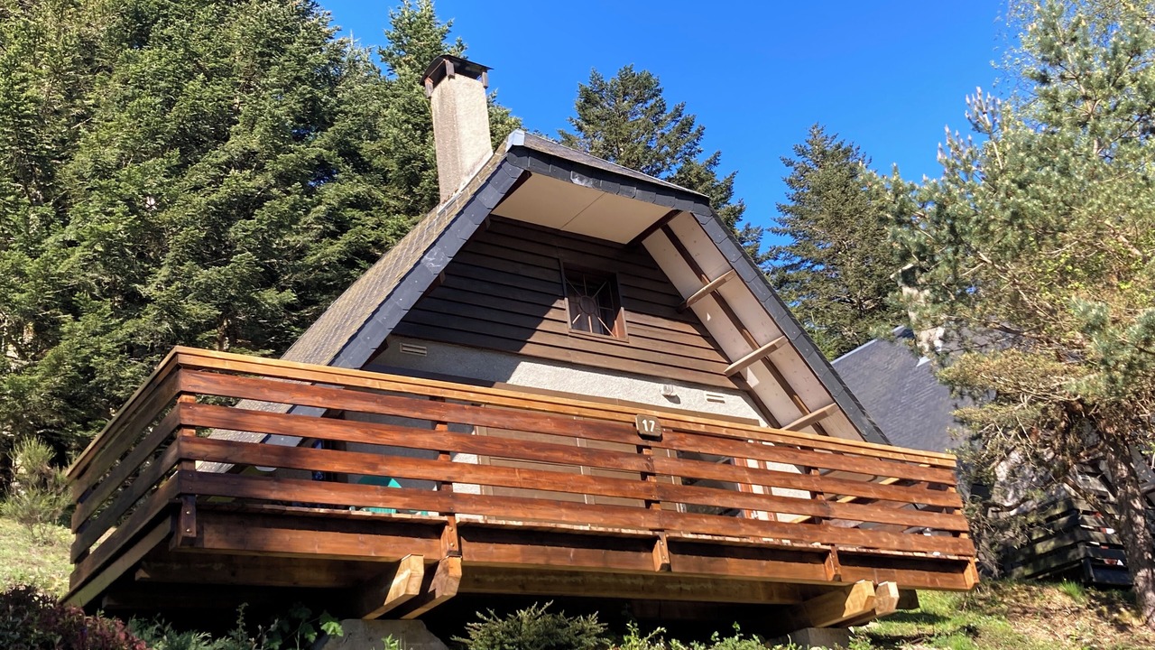 Photo of Outdoor in Campan