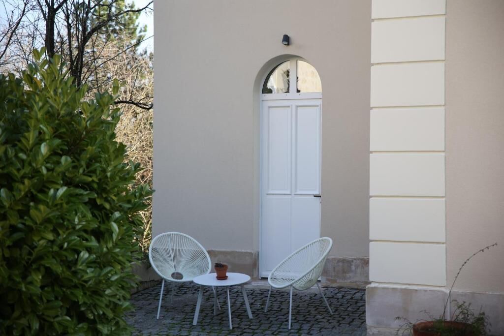 Photo of Patio Balcony in Parmain