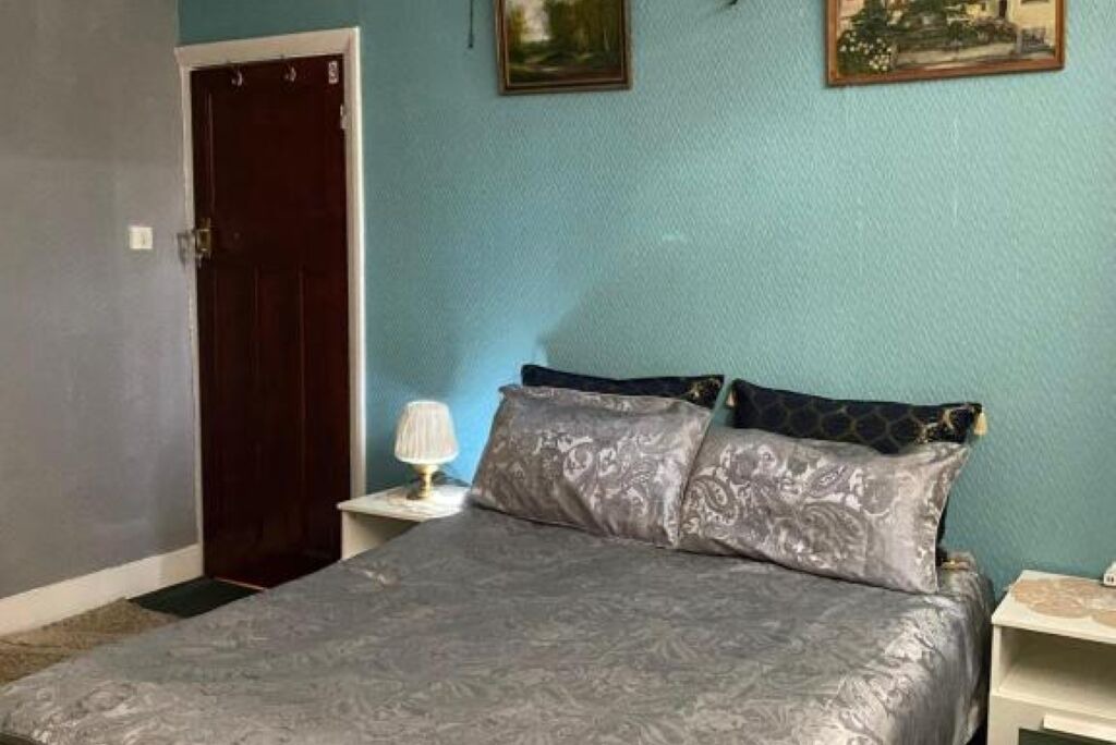 Photo of Bedroom in Tottenham Green