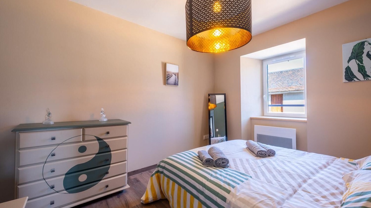 Photo of Bedroom in Villeneuve
