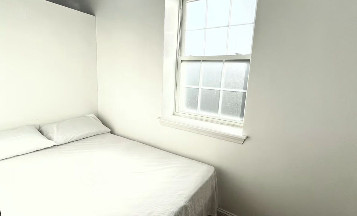 Photo of Bedroom in Valley Stream