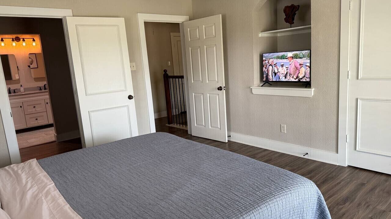 Photo of Bedroom in Argyle