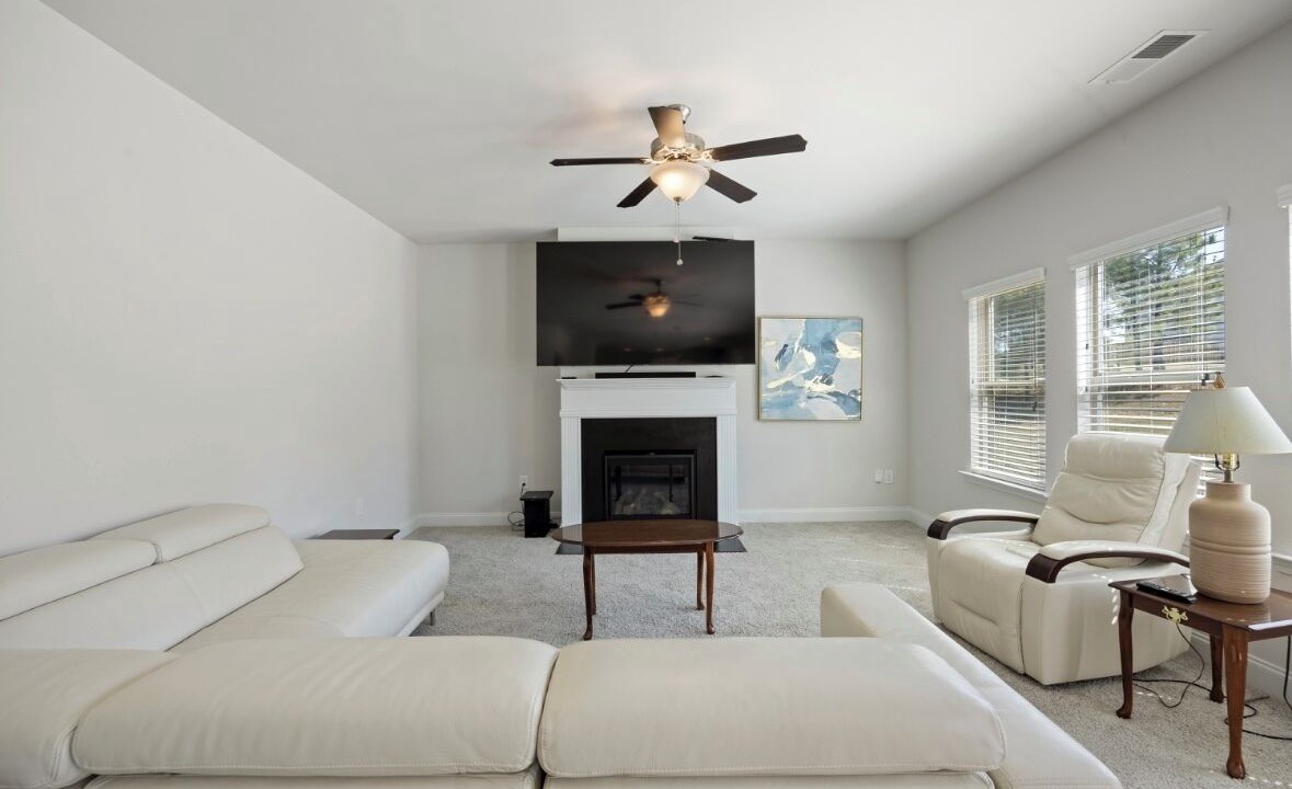 Photo of Livingroom in Conyers