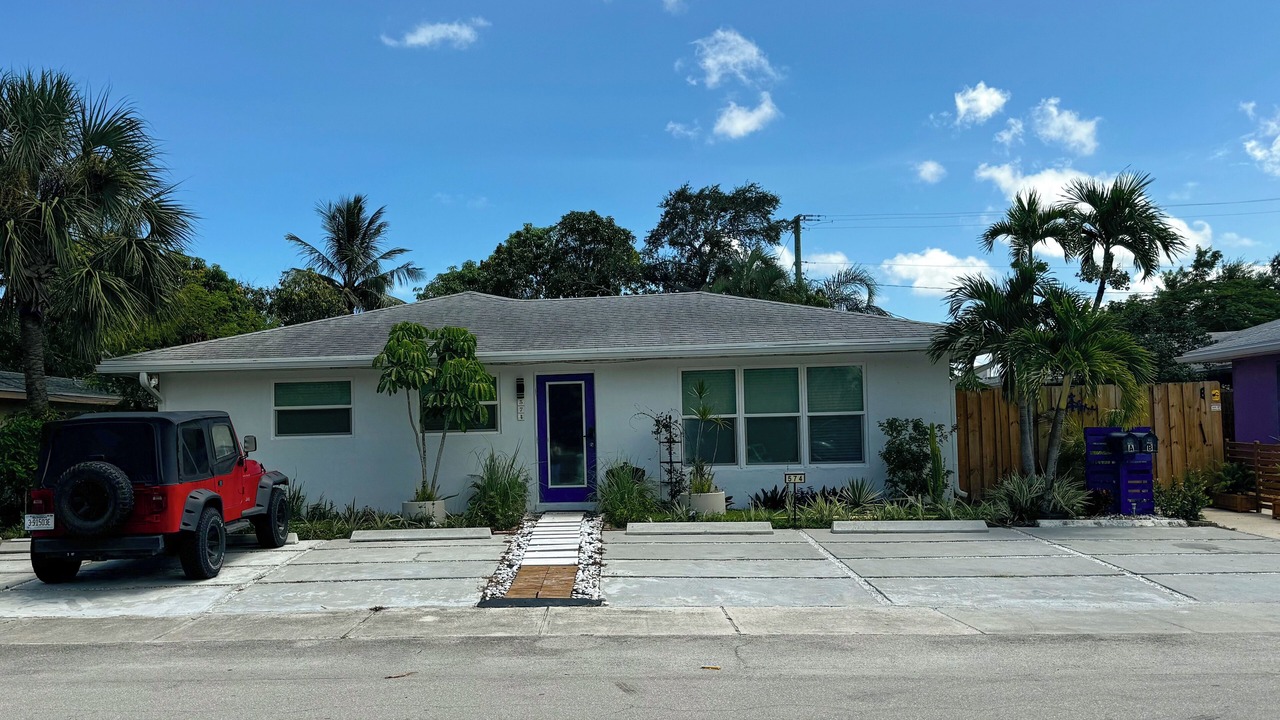 Photo of Outdoor in Oakland Park