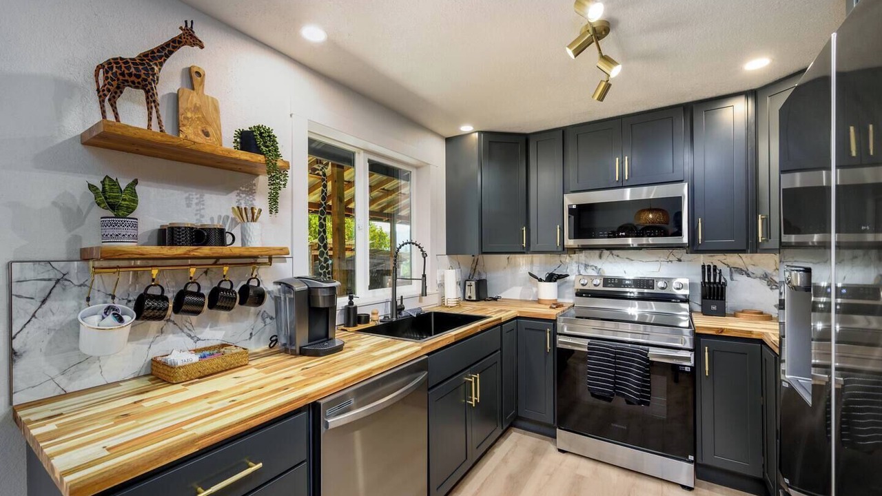 Photo of Kitchen in Roseburg