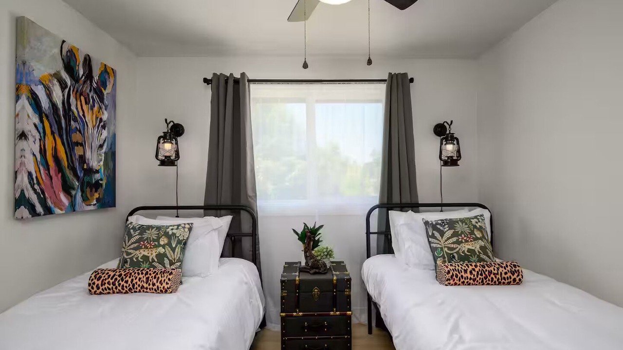 Photo of Bedroom in Roseburg