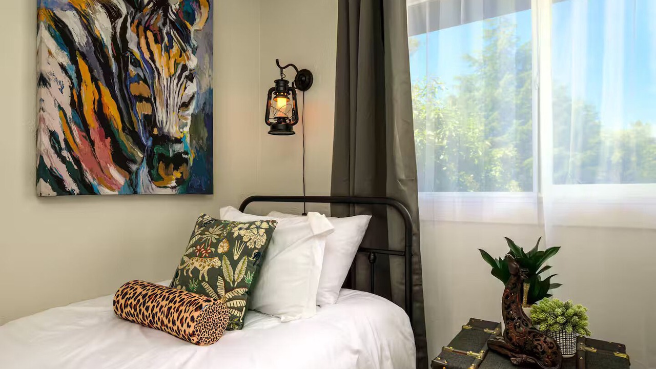 Photo of Bedroom in Roseburg