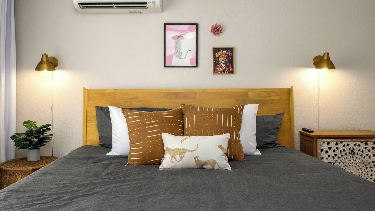 Photo of Bedroom in Roseburg