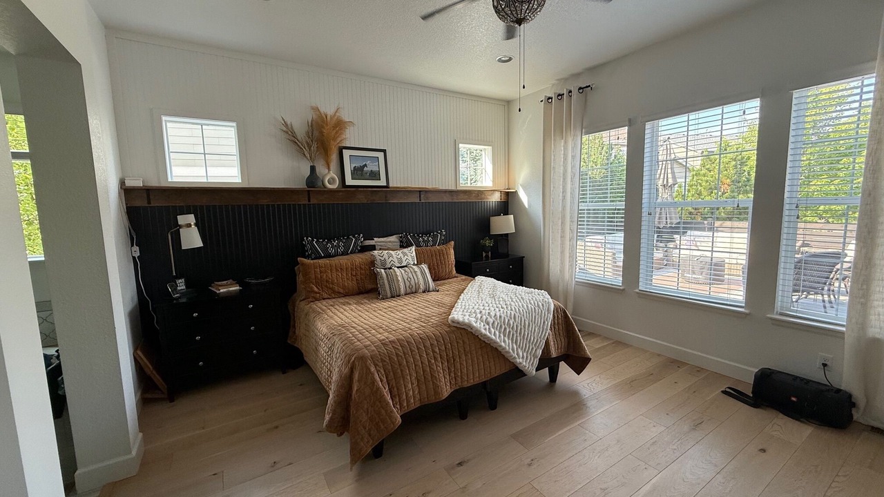 Photo of Bedroom in Westchase
