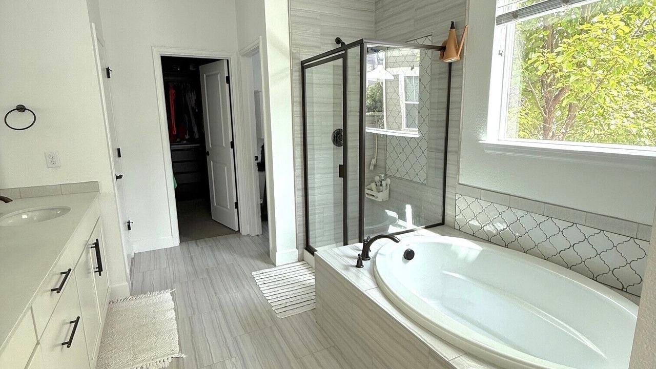 Photo of Bathroom in Westchase