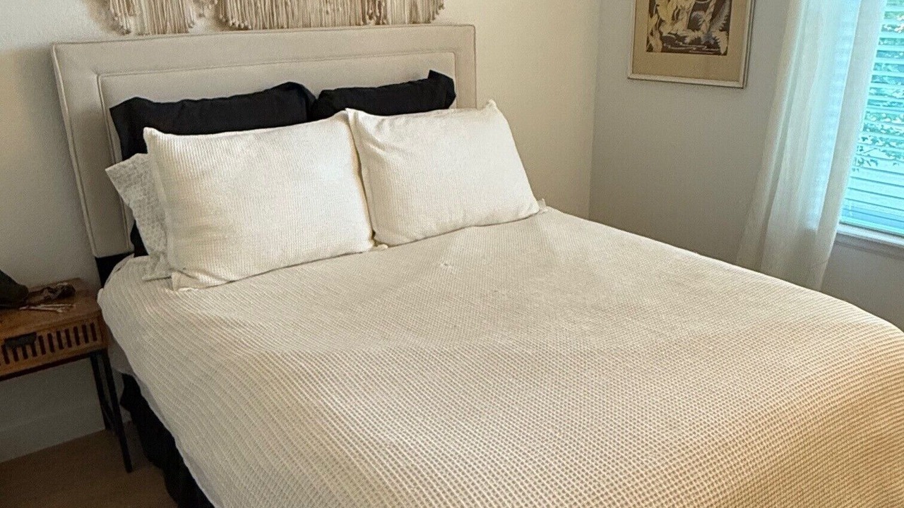 Photo of Bedroom in Westchase