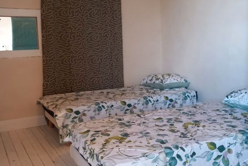 Photo of Bedroom in Combovin