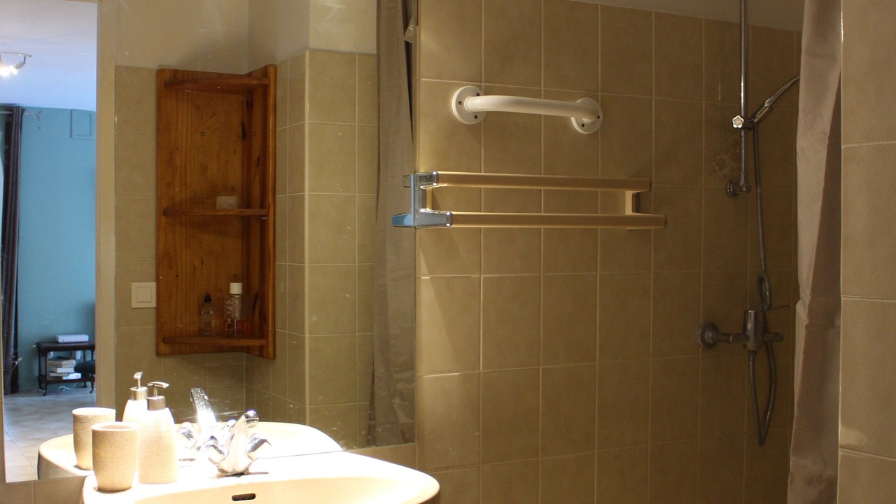 Photo of Bathroom in Saint-Gely-du-Fesc