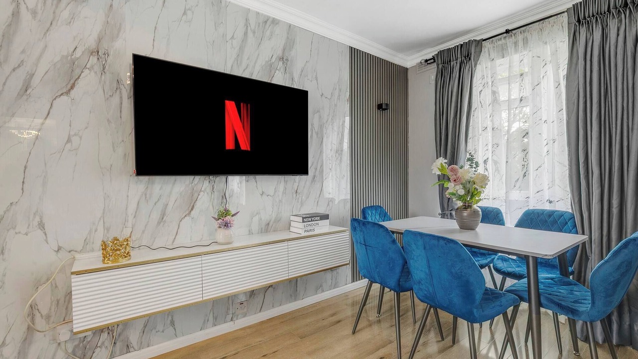 Photo of Others in Kennington