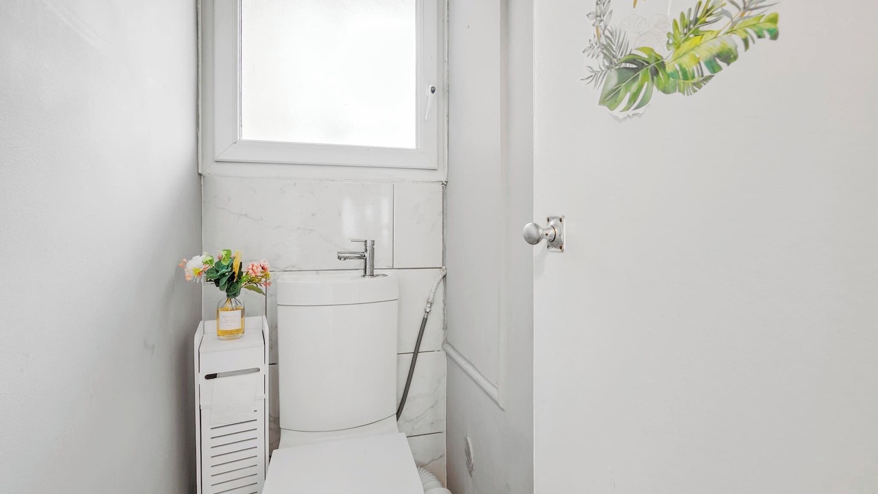 Photo of Bathroom in Kennington