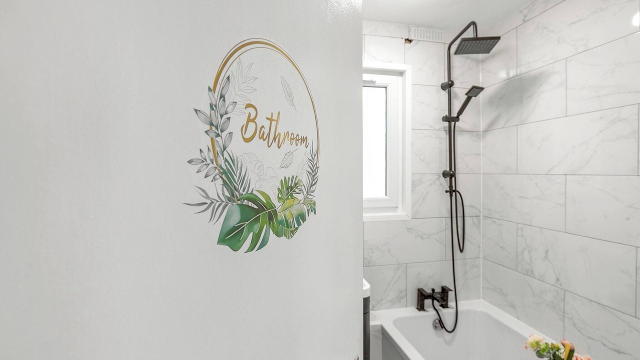 Photo of Bathroom in Kennington