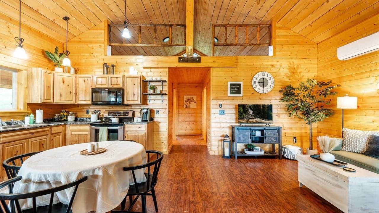 Photo of Livingroom in Banner