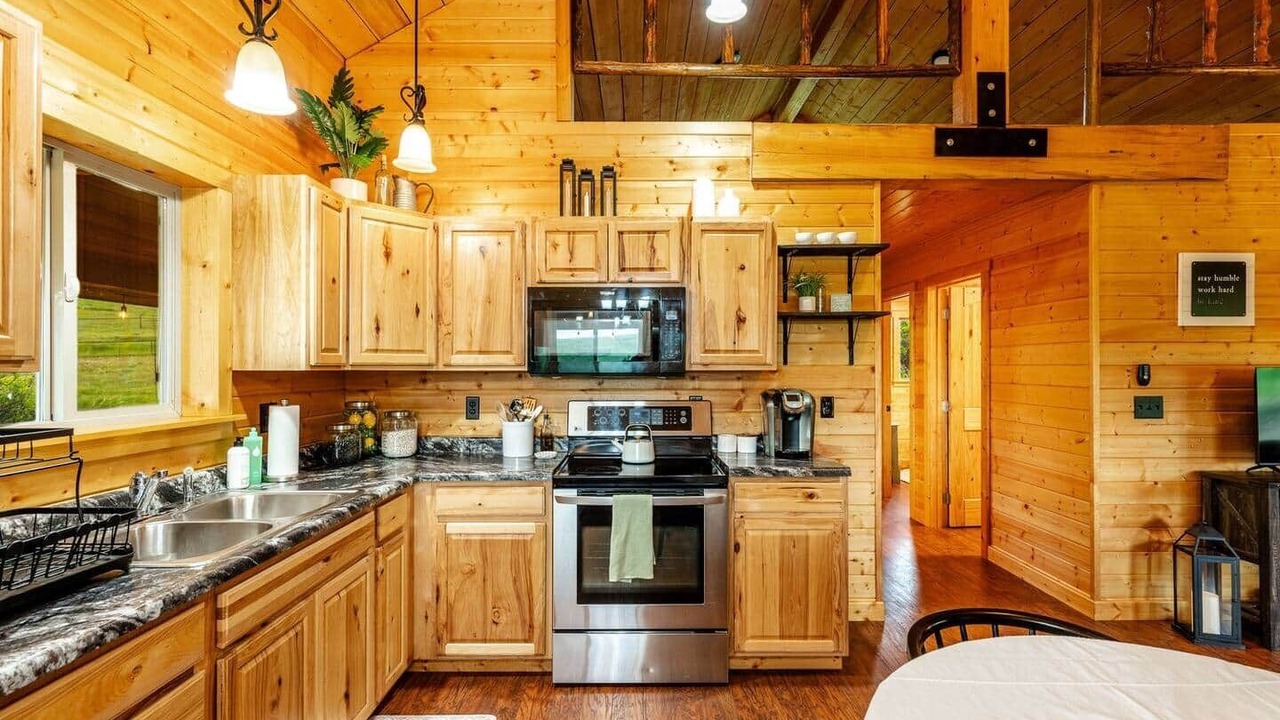 Photo of Kitchen in Banner