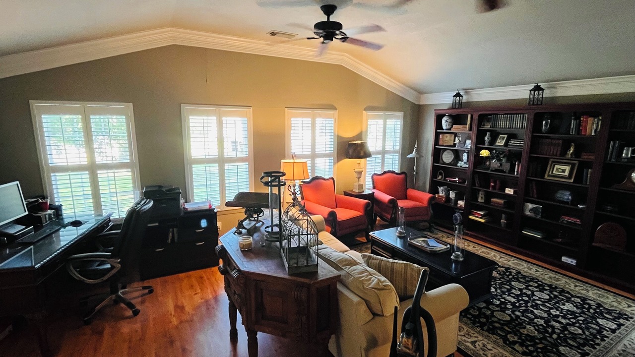 Photo of Livingroom in Conroe