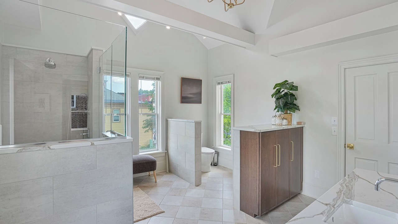Photo of Bathroom in Lenox