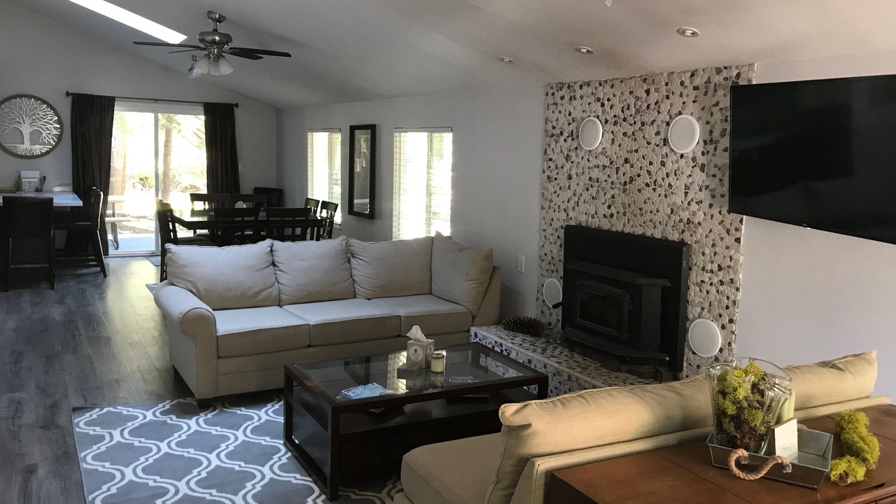 Photo of Livingroom in McKinney Estates