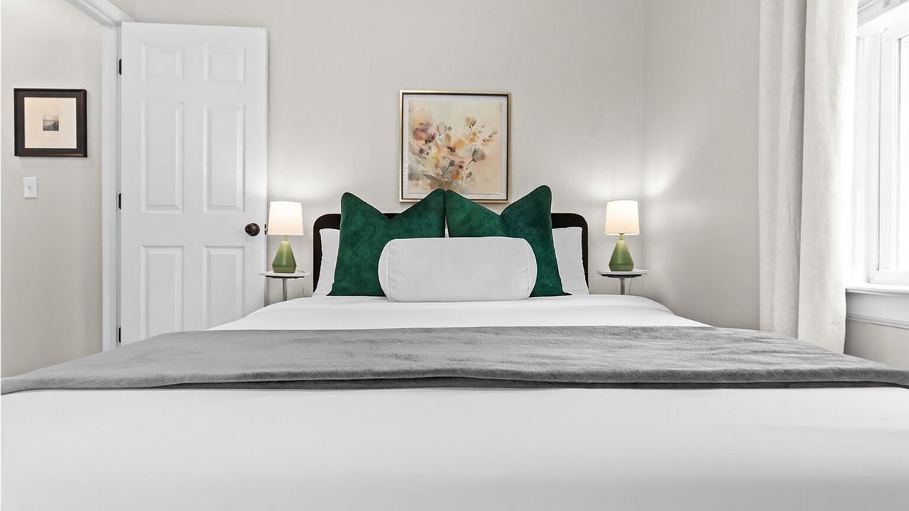 Photo of Others in Anchorville