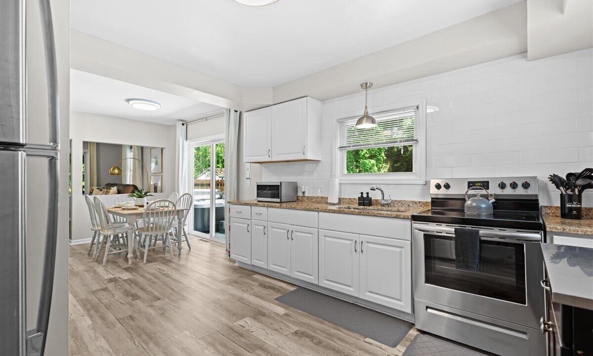 Photo of Others in Anchorville