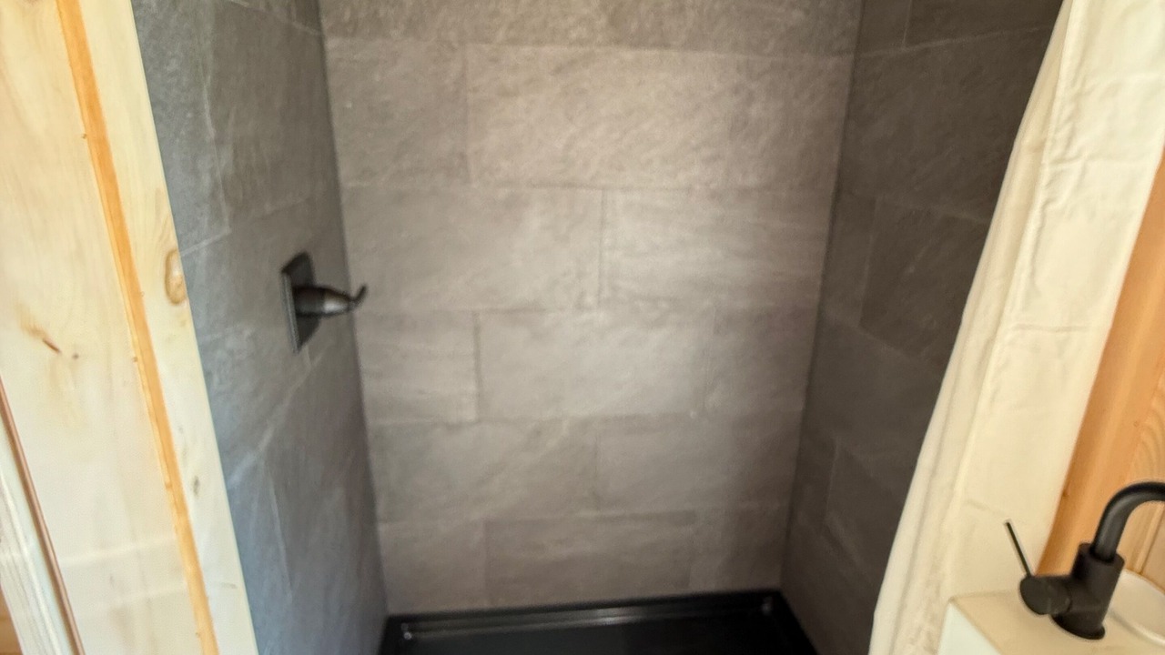 Photo of Bathroom in Hickman