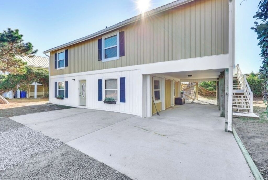Photo of Outdoor in Caswell Beach