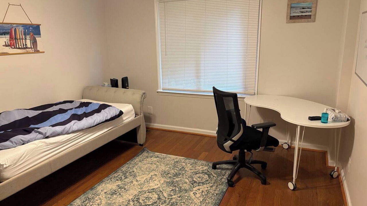 Photo of Bedroom in Apex