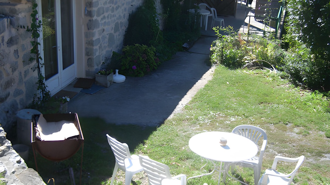 Photo of Outdoor in Saint-Genis