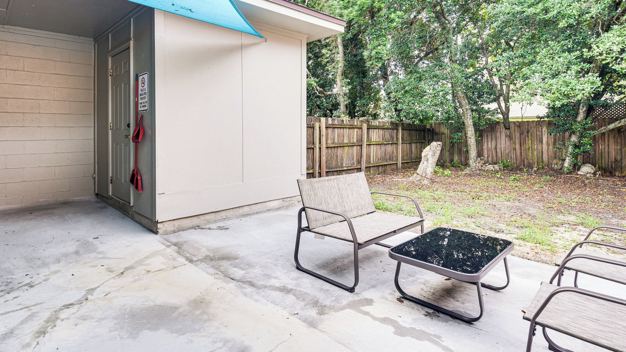 Photo of Patio Balcony in Wright