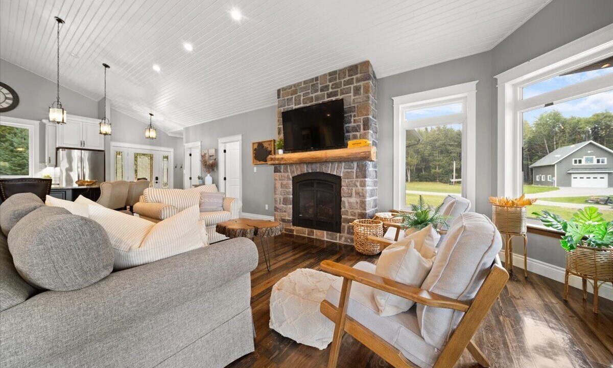 Photo of Livingroom in Westmeath