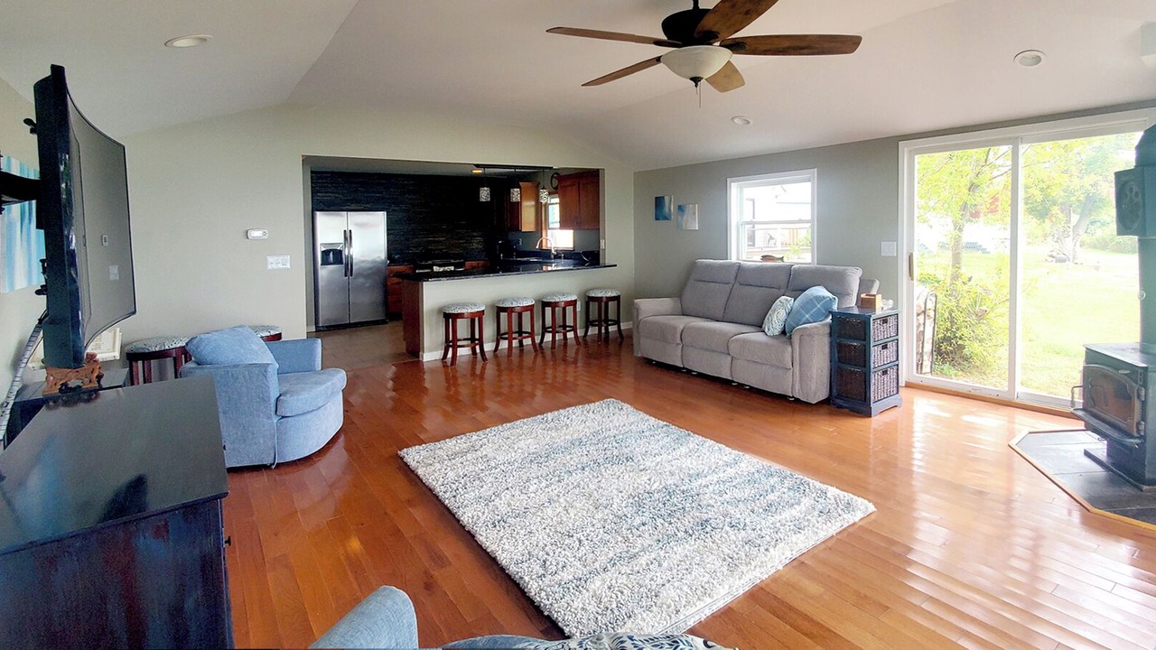 Photo of Livingroom in Anchorville