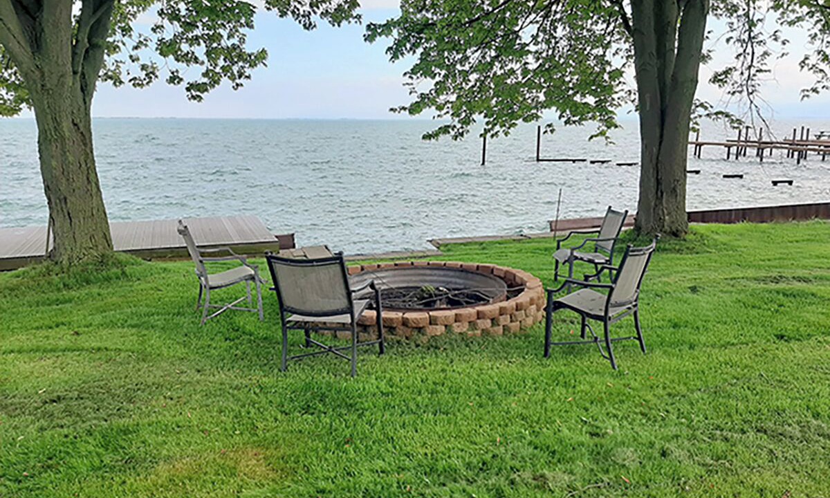 Photo of Outdoor in Anchorville