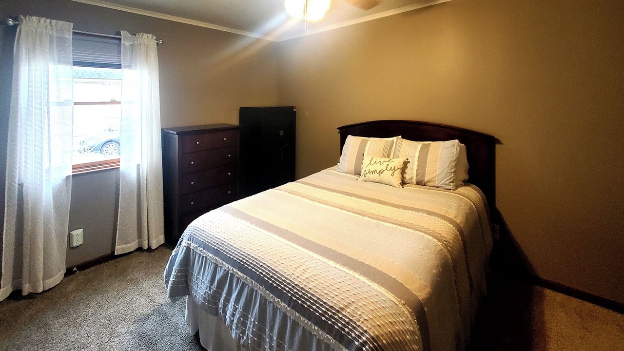 Photo of Bedroom in Anchorville