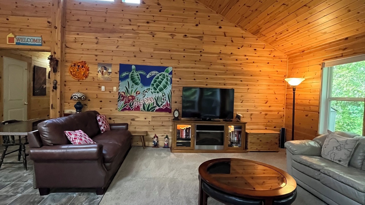 Photo of Livingroom in Victoria Beach