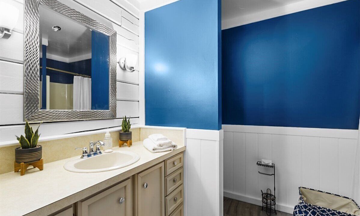 Photo of Bathroom in Williams