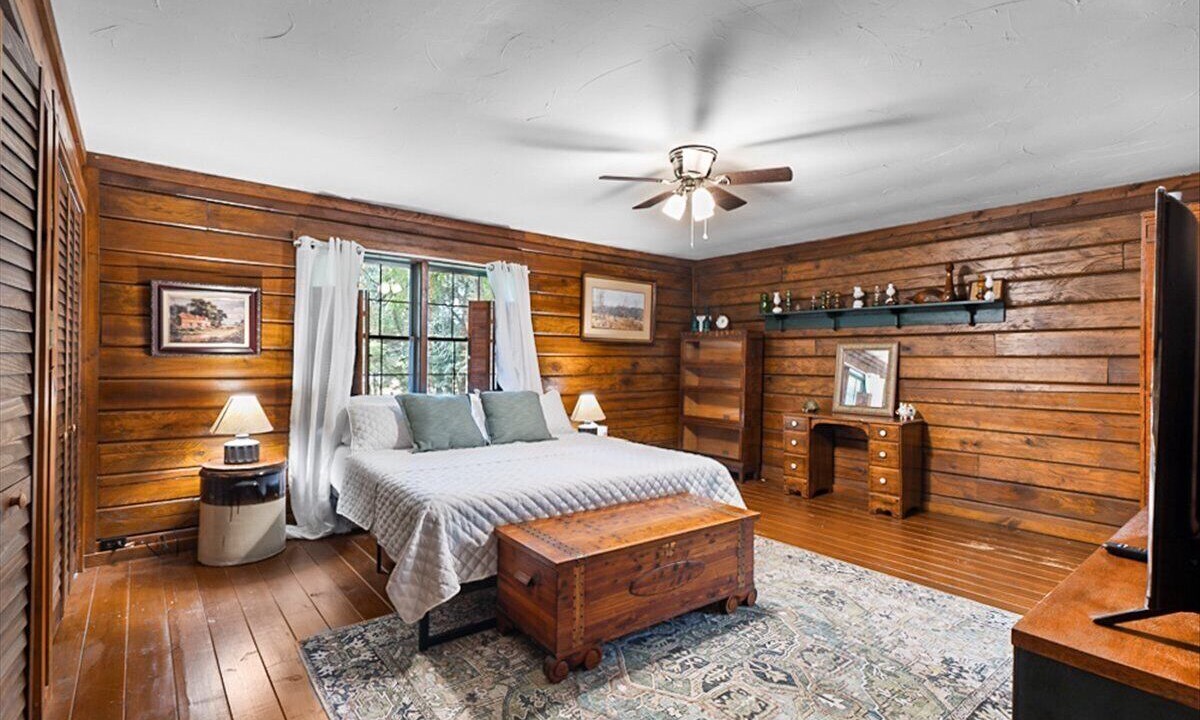 Photo of Bedroom in Williams