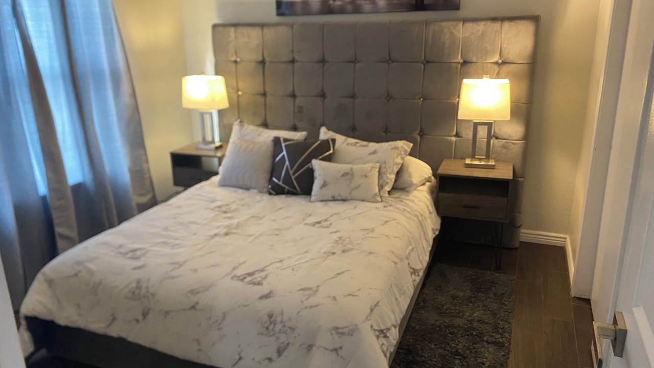 Photo of Bedroom in Biggs Field