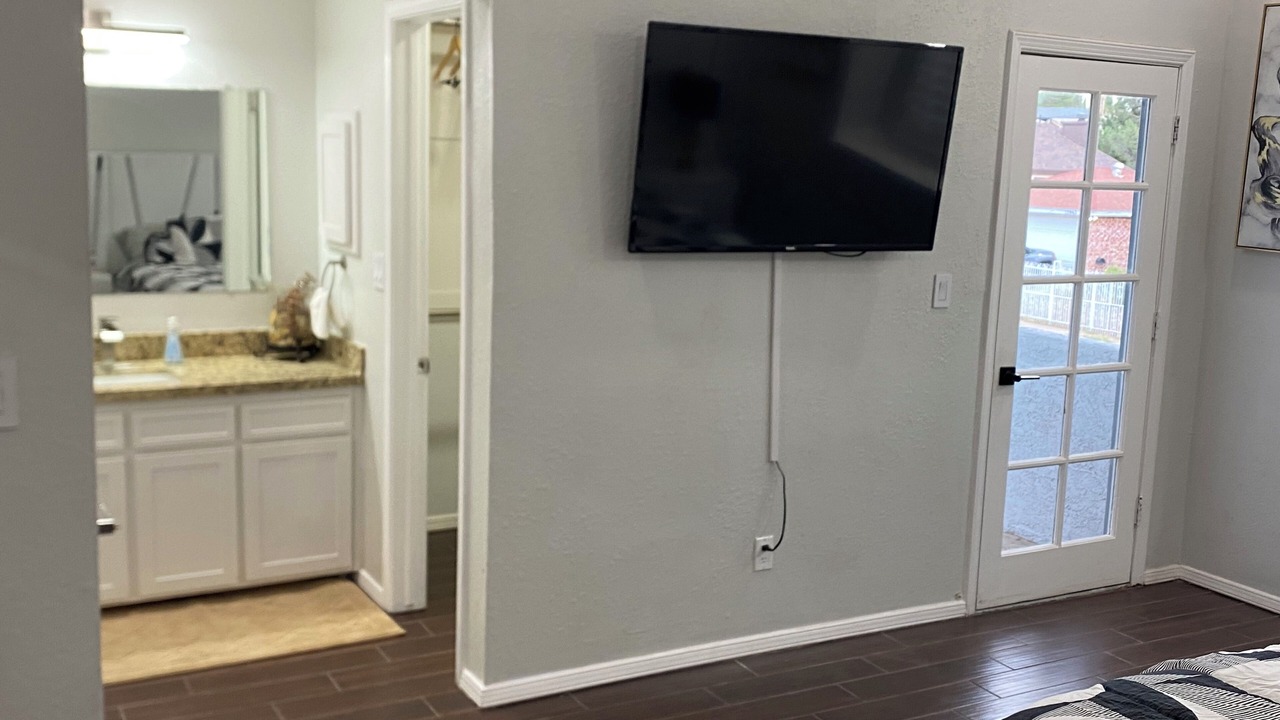 Photo of Bedroom in Biggs Field