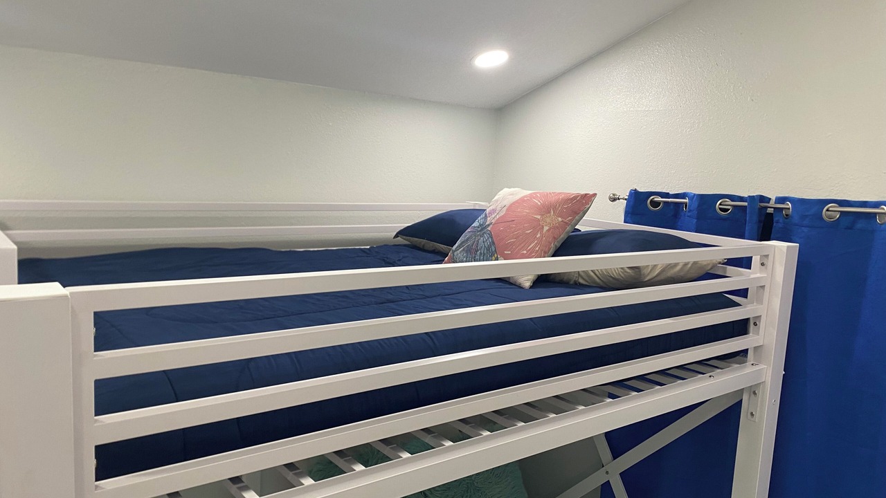Photo of Bedroom in Biggs Field
