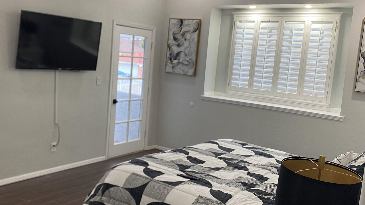 Photo of Bedroom in Biggs Field