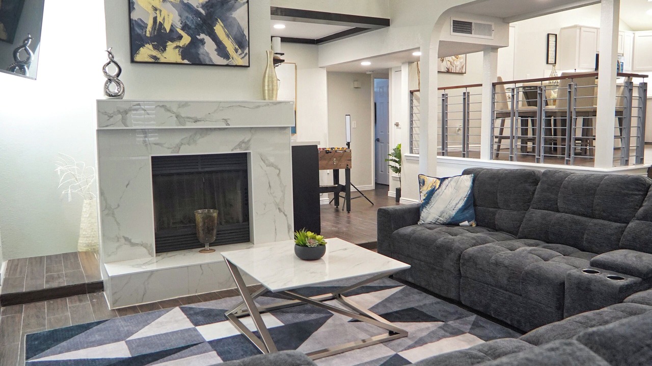 Photo of Livingroom in Biggs Field