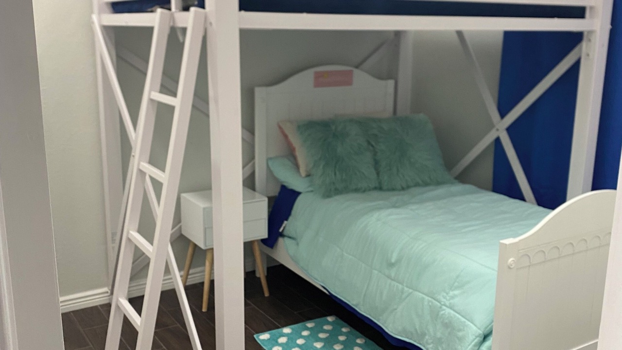 Photo of Bedroom in Biggs Field