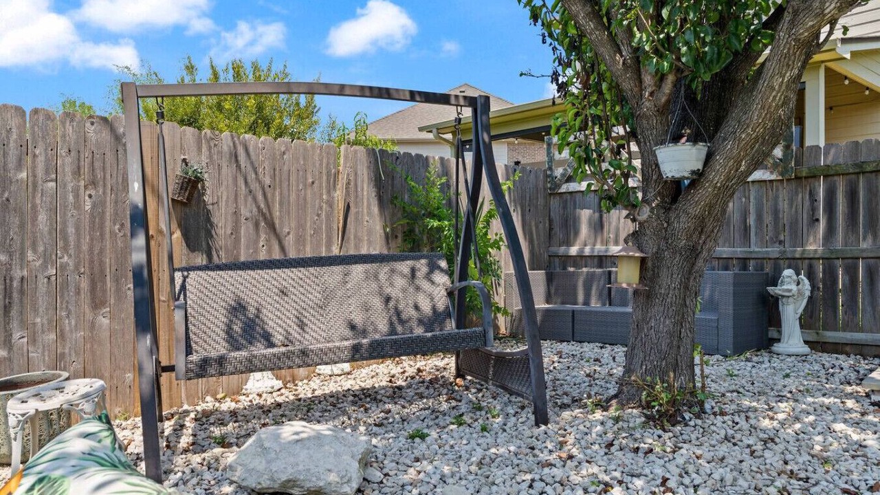 Photo of Outdoor in Forest Ridge