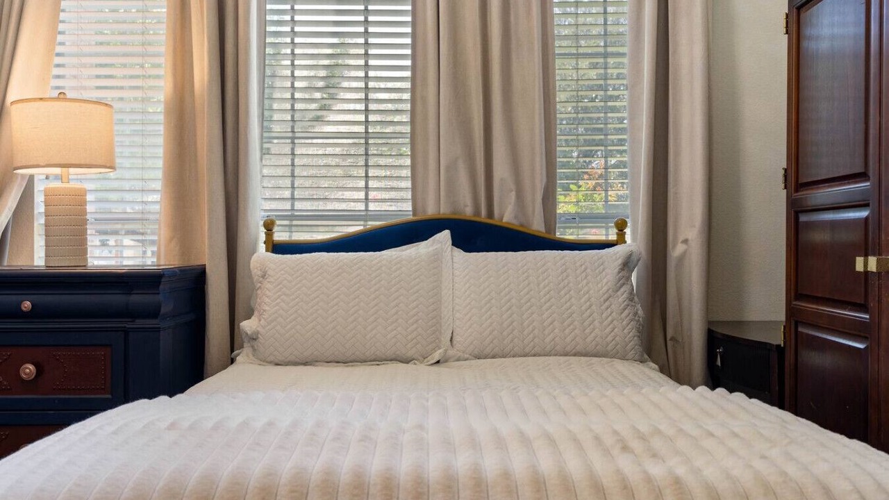 Photo of Bedroom in Forest Ridge