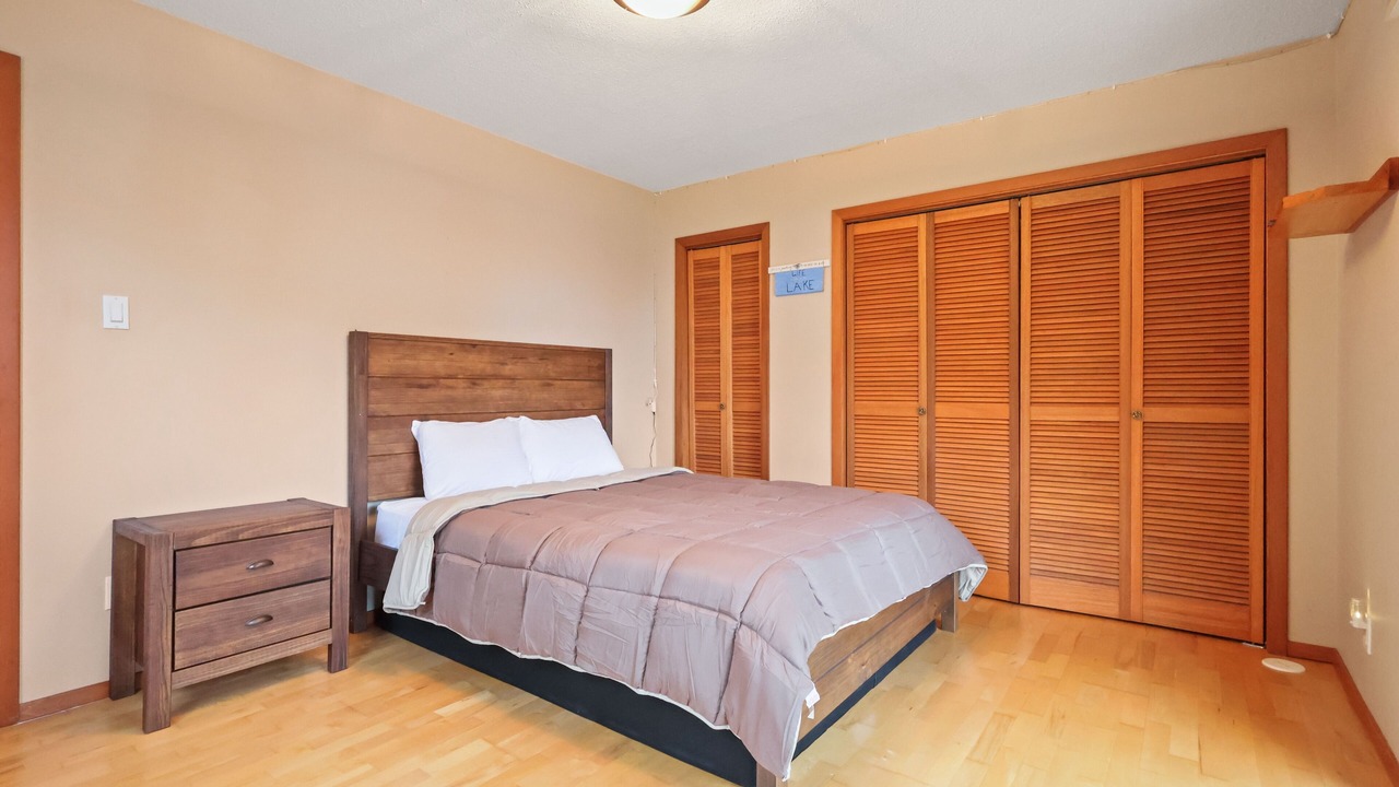 Photo of Bedroom in Onanole