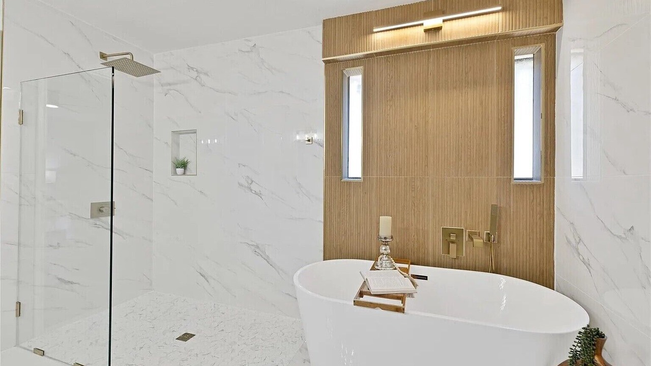 Photo of Bathroom in Carrollton